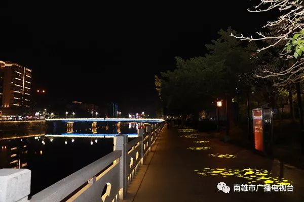 始兴vs南雄夜景直播视频，谁才是粤北夜色里的真顶流？
